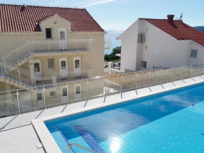 Villa Samba- Premium One-Bedroom Apartment with Balcony and Sea View